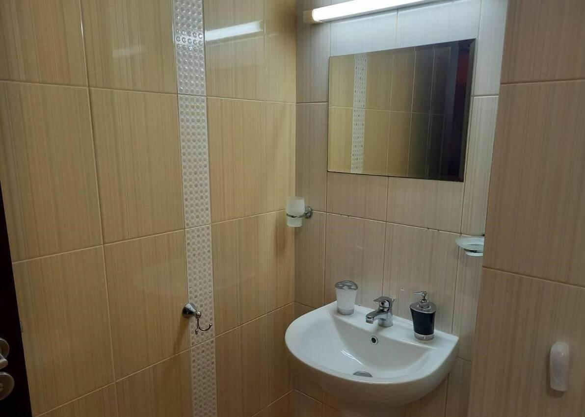 Апартамент Романтика Varna Exterior photo